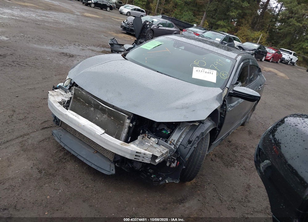 2018 HONDA CIVIC SPORT TOURING VIN: SHHFK7H94JU403500