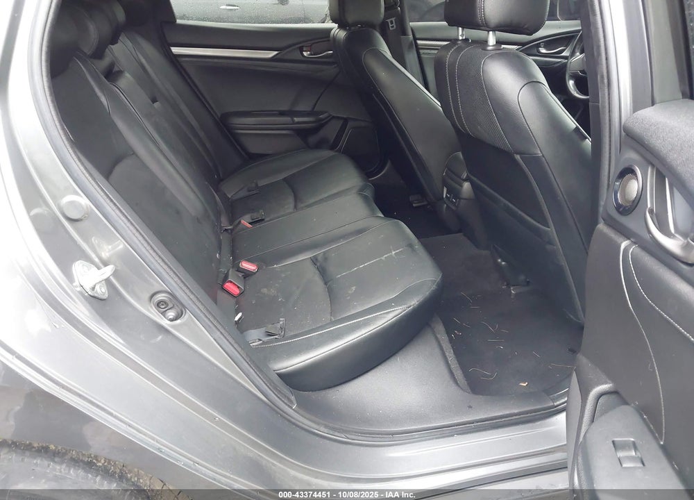 2018 HONDA CIVIC SPORT TOURING VIN: SHHFK7H94JU403500
