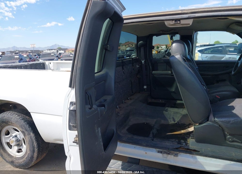2003 CHEVROLET SILVERADO 1500 VIN: 1GCEK19V63E360627
