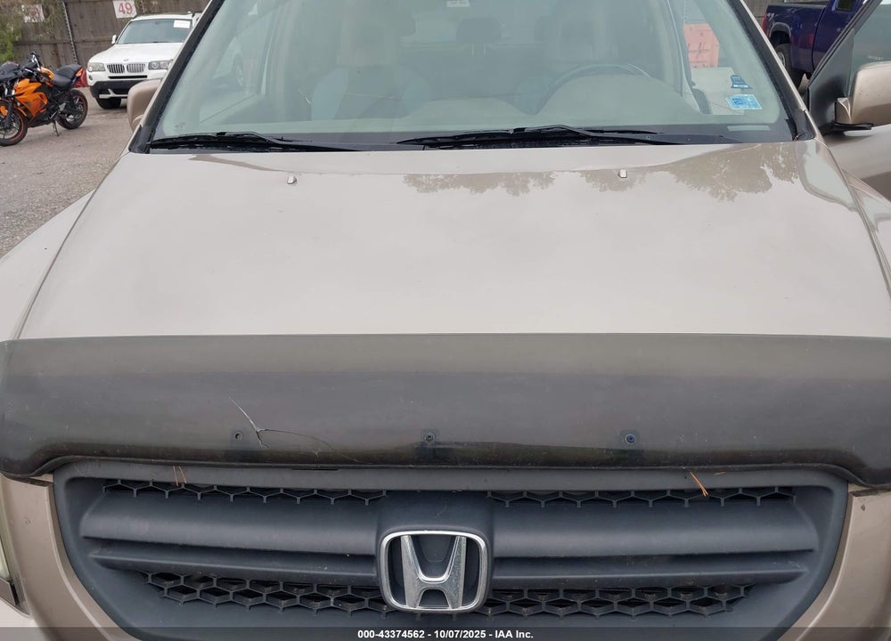 2003 HONDA PILOT EX-L VIN: 2HKYF18523H525382