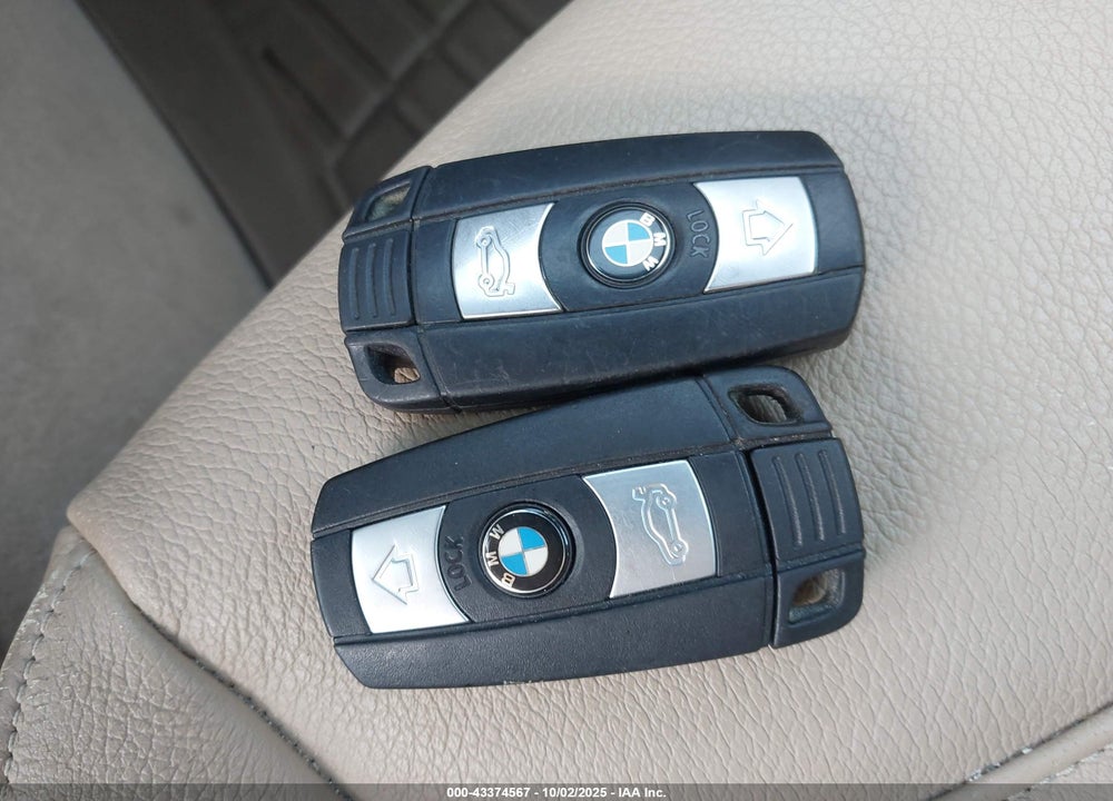 2014 BMW X1 XDRIVE28I VIN: WBAVL1C59EVY17503