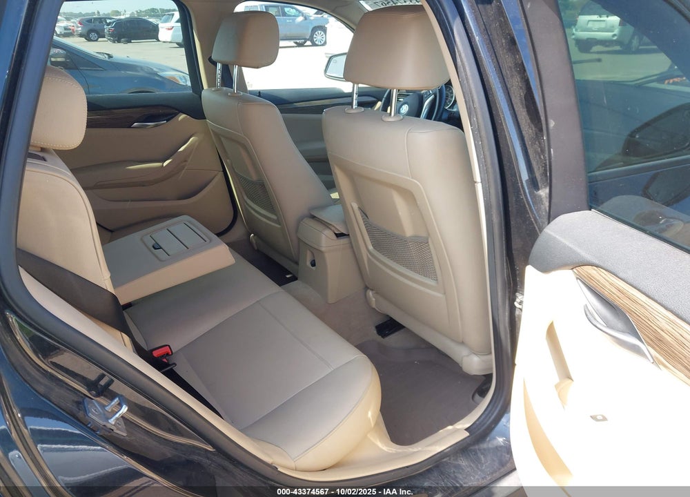 2014 BMW X1 XDRIVE28I VIN: WBAVL1C59EVY17503