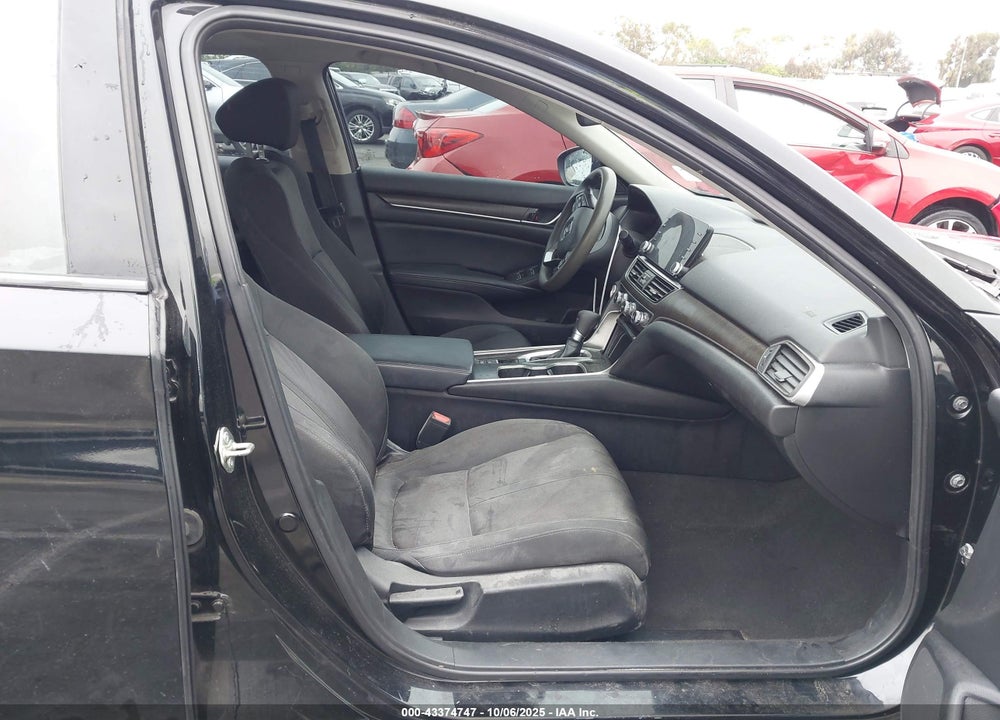 2018 HONDA ACCORD VIN: 1HGCV1F46JA058626