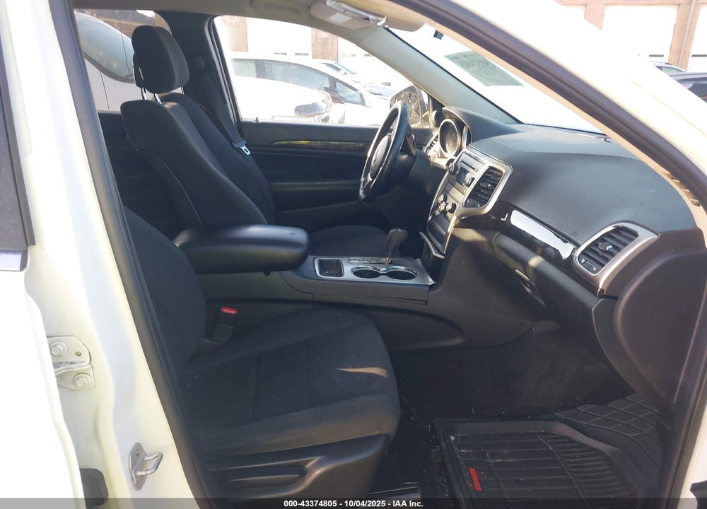 2011 JEEP GRAND CHEROKEE LAREDO VIN: 1J4RR4GGXBC563091