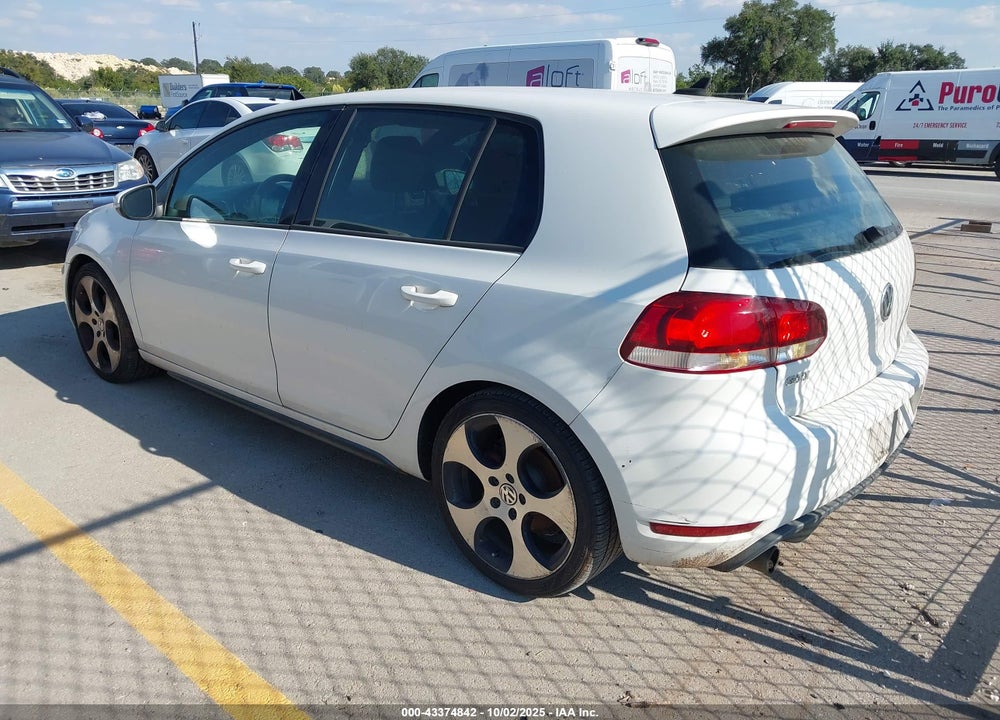 2011 VOLKSWAGEN GTI VIN: WVWHD7AJ2BW151056