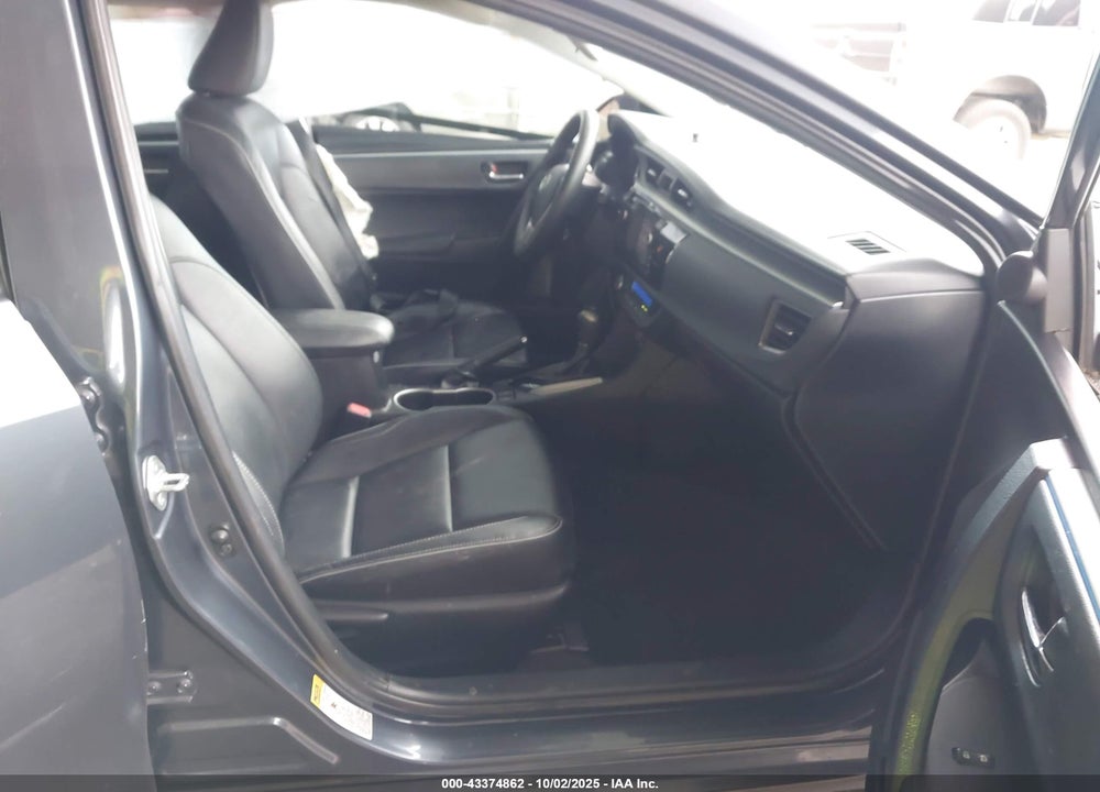 2015 TOYOTA COROLLA VIN: 5YFBPRHE6FP332418