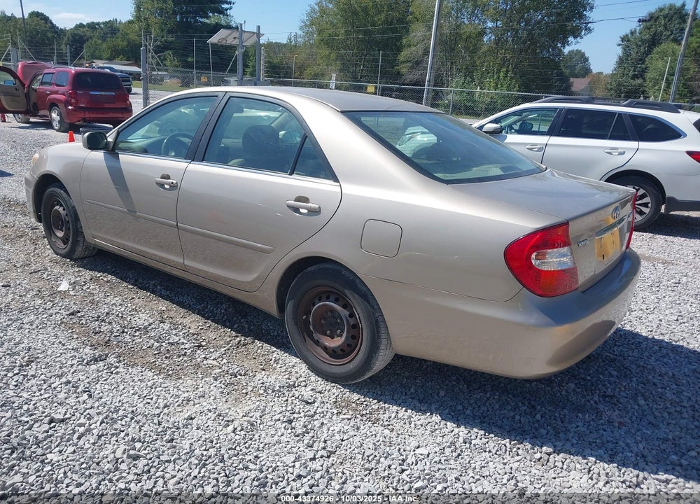 2002 TOYOTA CAMRY LE VIN: JTDBE32K220088093