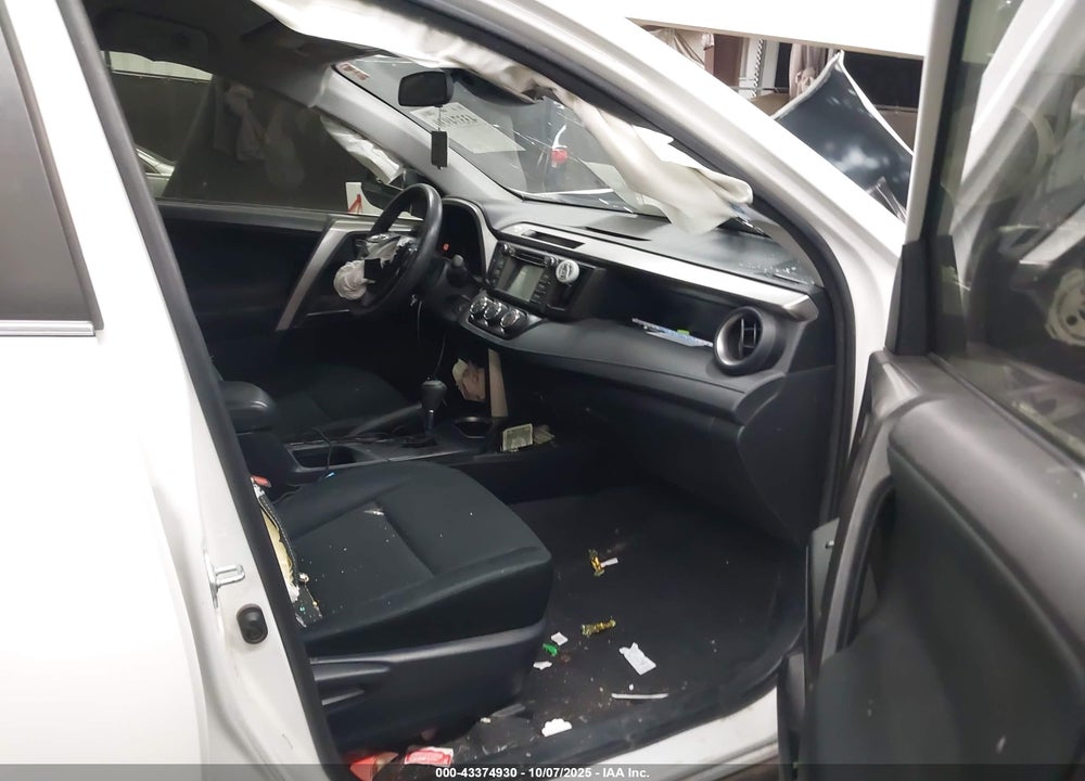 2018 TOYOTA RAV4 LE VIN: JTMBFREVXJJ254424