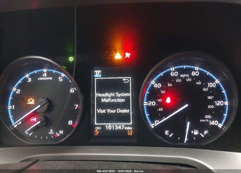 2018 TOYOTA RAV4 LE VIN: JTMBFREVXJJ254424
