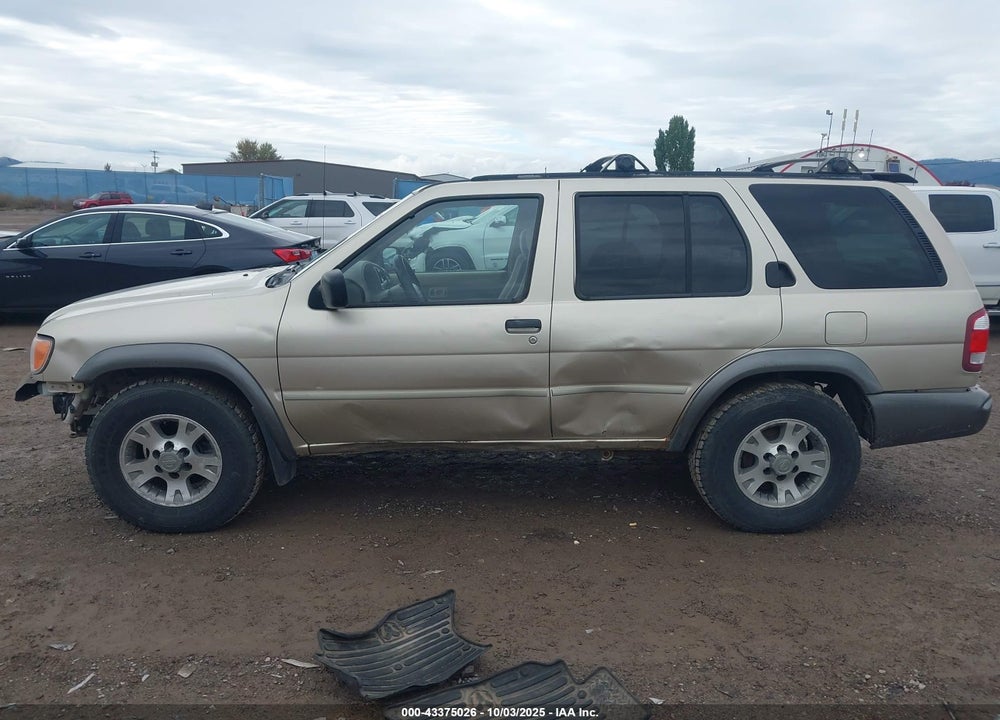2001 NISSAN PATHFINDER SE VIN: JN8DR07Y51W501147