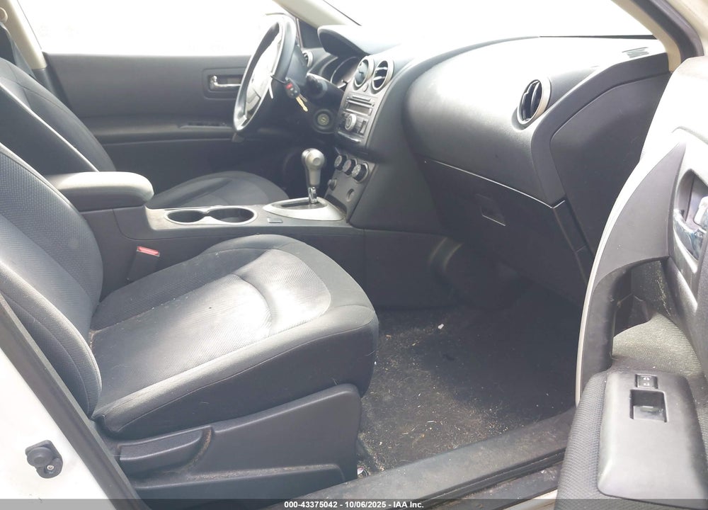 2015 NISSAN ROGUE SELECT S VIN: JN8AS5MV9FW252342