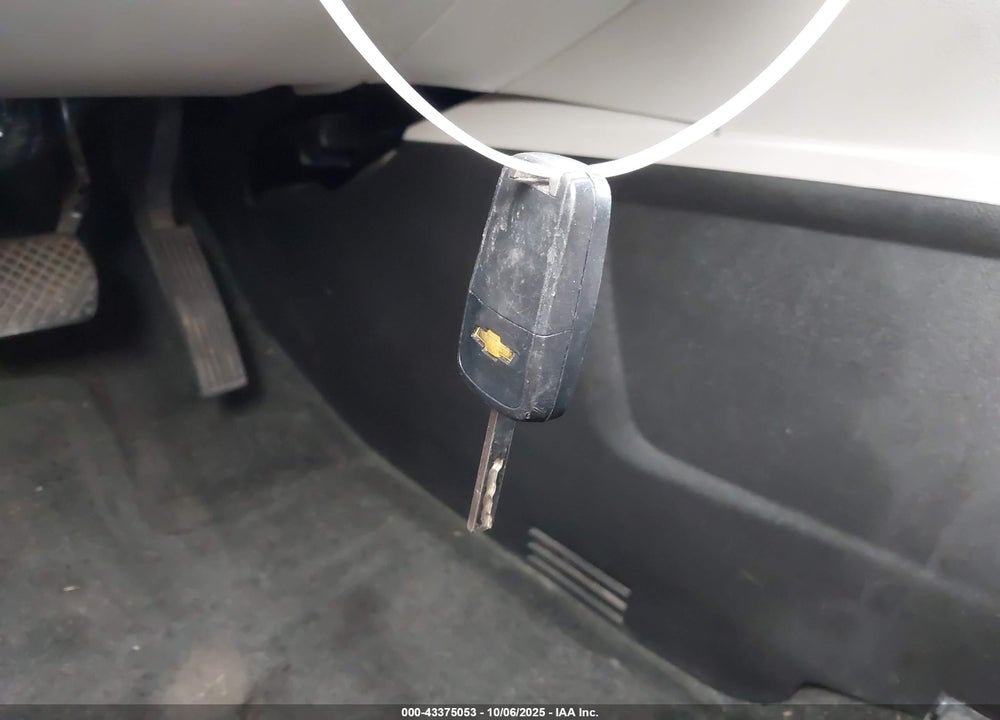 2016 CHEVROLET EQUINOX VIN: 2GNFLEEK2G6359755