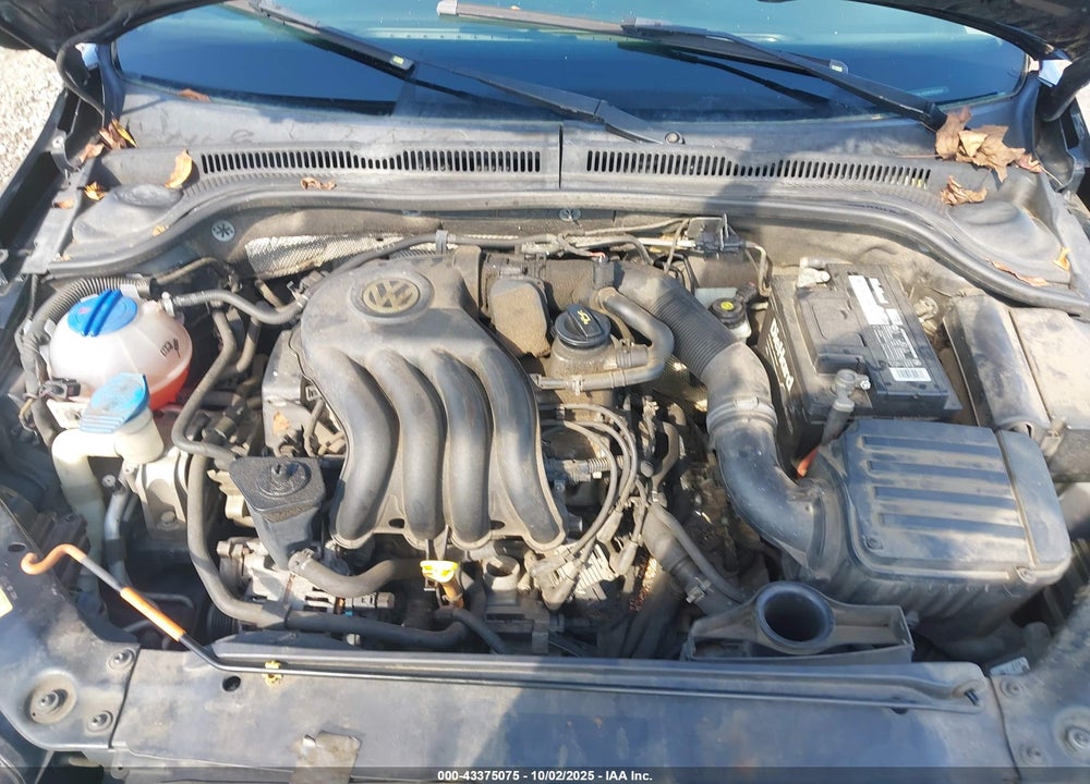 2014 VOLKSWAGEN JETTA VIN: 3VW2K7AJ5EM393000