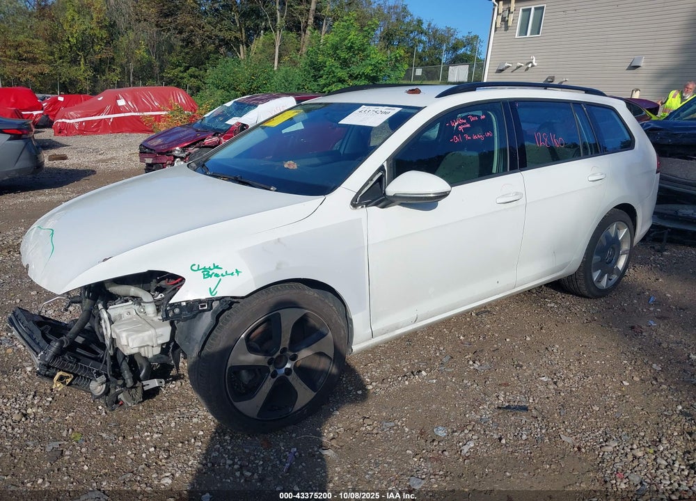 2017 VOLKSWAGEN GOLF SPORTWAGEN TSI S VIN: 3VW017AUXHM518579