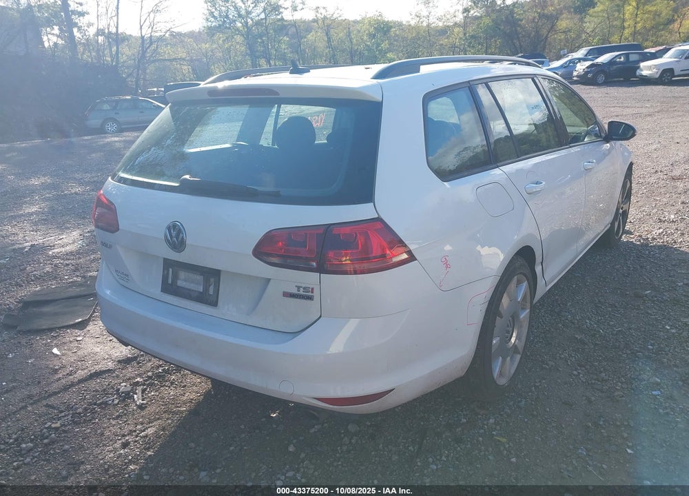 2017 VOLKSWAGEN GOLF SPORTWAGEN TSI S VIN: 3VW017AUXHM518579