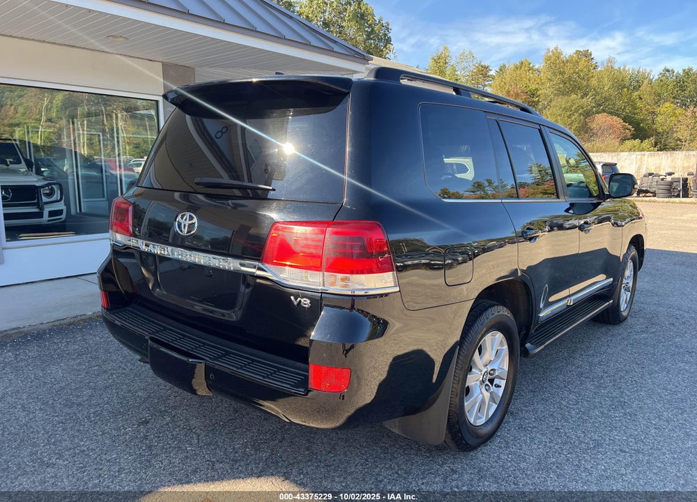 2016 TOYOTA LAND CRUISER VIN: JTMCY7AJ1G4040287
