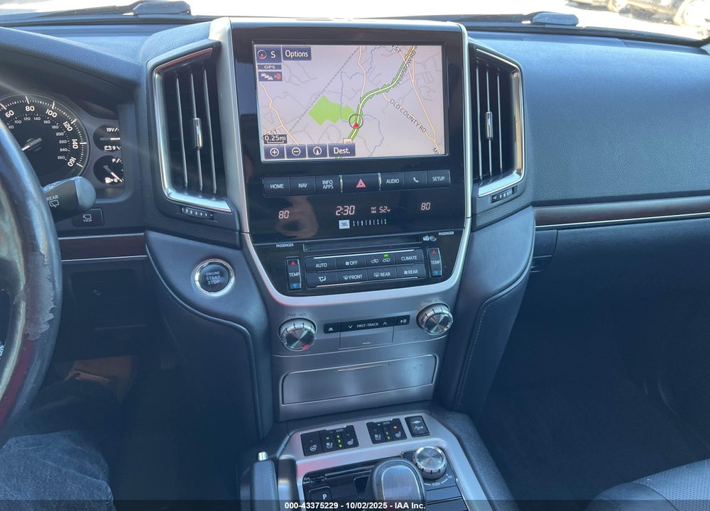 2016 TOYOTA LAND CRUISER VIN: JTMCY7AJ1G4040287