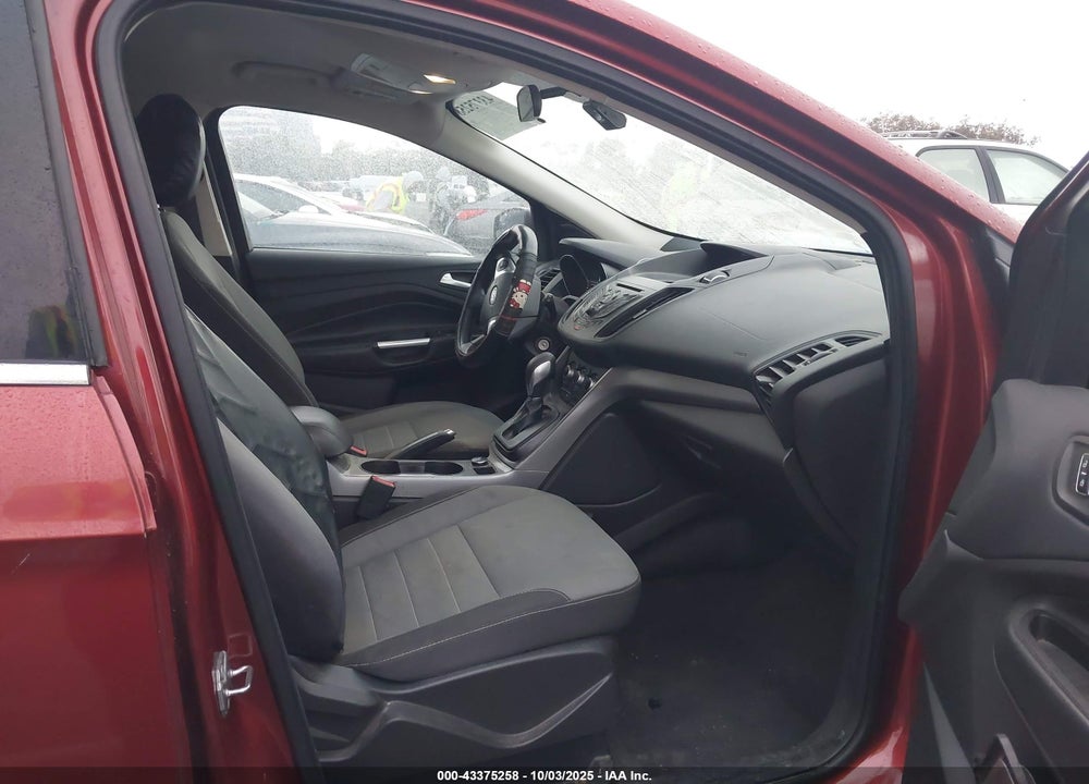 2016 FORD ESCAPE VIN: 1FMCU9GX1GUC45140
