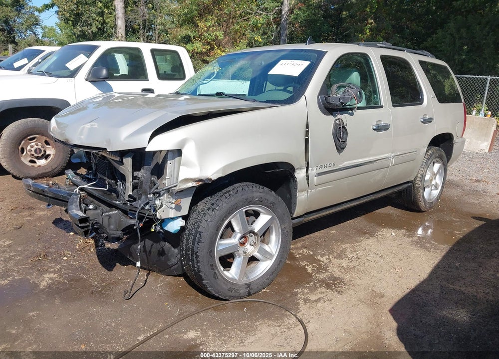 2013 CHEVROLET TAHOE VIN: 1GNSKCE04DR329788