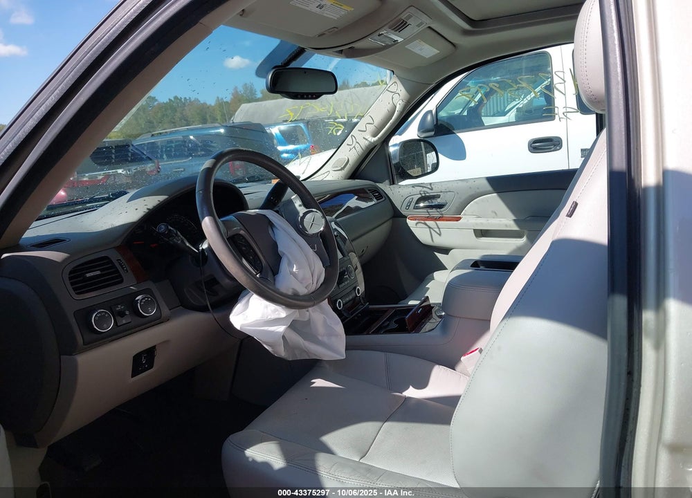 2013 CHEVROLET TAHOE VIN: 1GNSKCE04DR329788