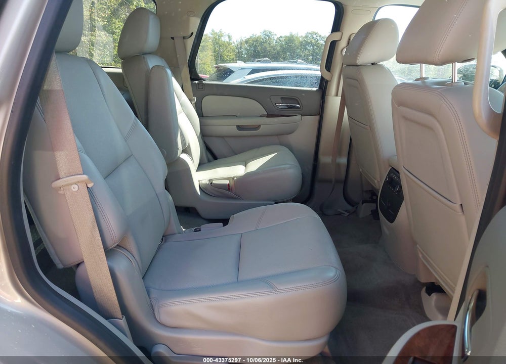 2013 CHEVROLET TAHOE VIN: 1GNSKCE04DR329788