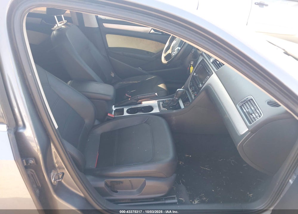2013 VOLKSWAGEN PASSAT VIN: 1VWBH7A37DC108510