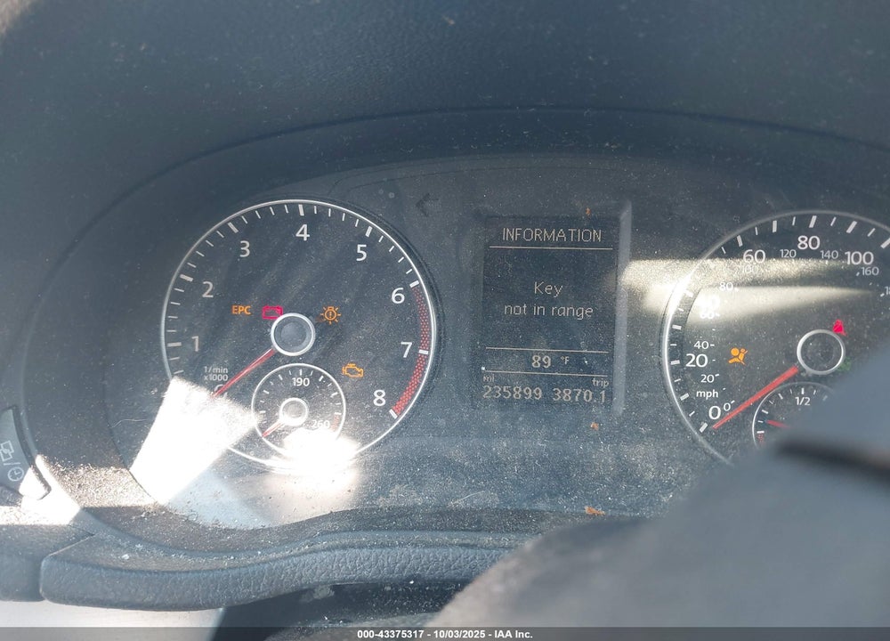 2013 VOLKSWAGEN PASSAT VIN: 1VWBH7A37DC108510