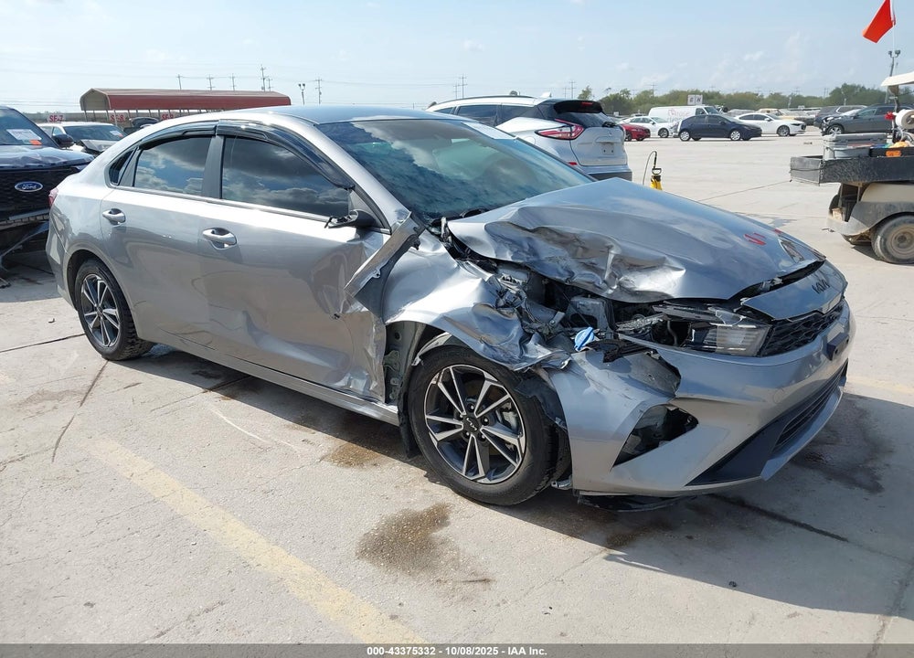 2024 KIA FORTE LXS VIN: 3KPF24AD9RE714632