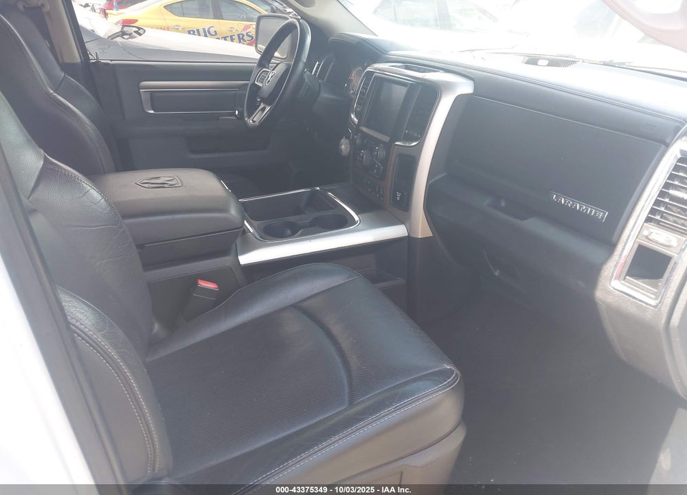 2015 RAM 1500 LAIE VIN: 1C6RR7NT6FS747602