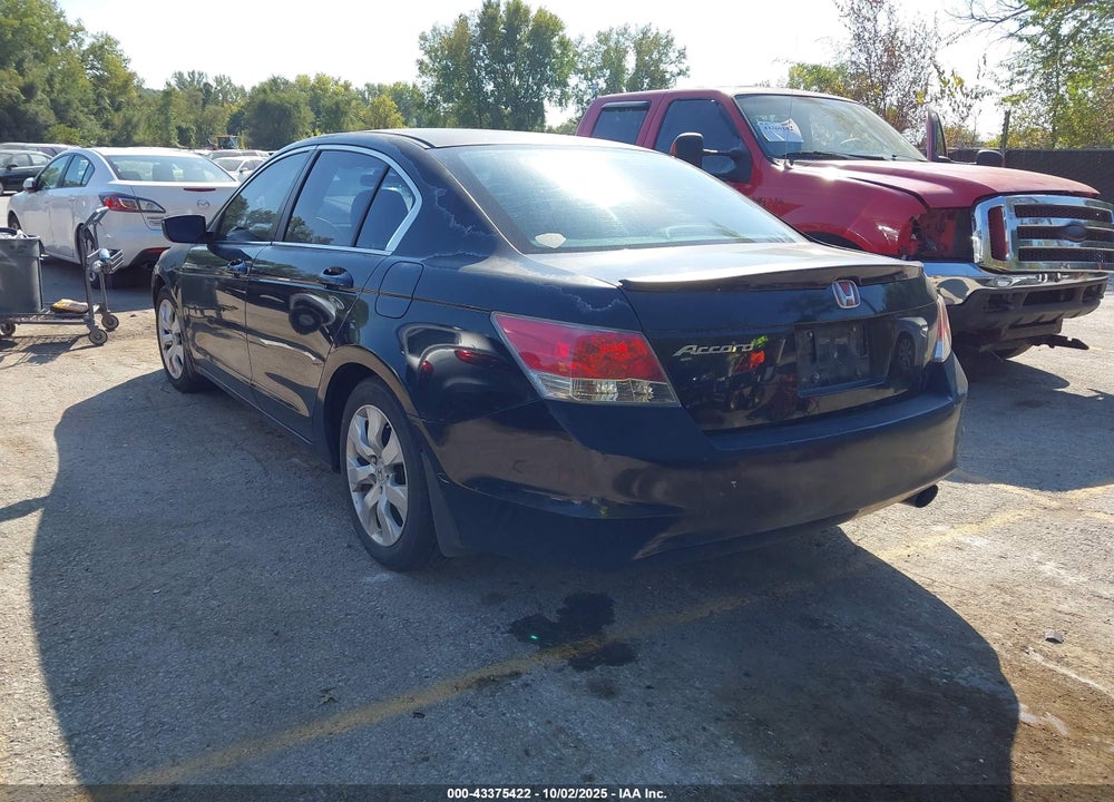2008 HONDA ACCORD VIN: 1HGCP26738A017116