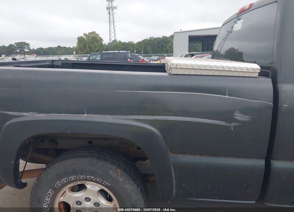 2003 CHEVROLET SILVERADO 1500 LS VIN: 1GCEK14T13Z348531