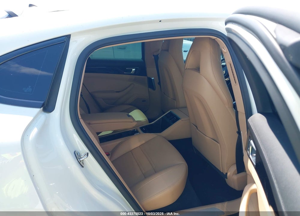 2018 PORSCHE PANAMERA 4 VIN: WP0AA2A74JL101924