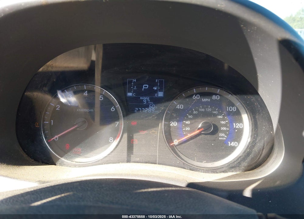 2015 HYUNDAI ACCENT VIN: KMHCT4AE9FU881767