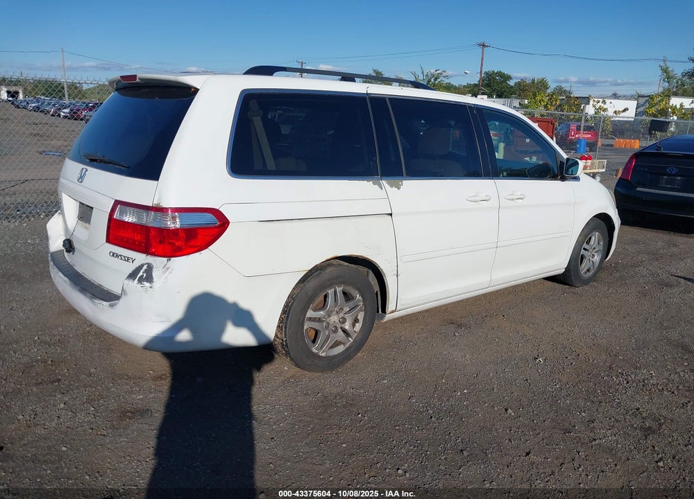2005 HONDA ODYSSEY EX VIN: 5FNRL38455B410650