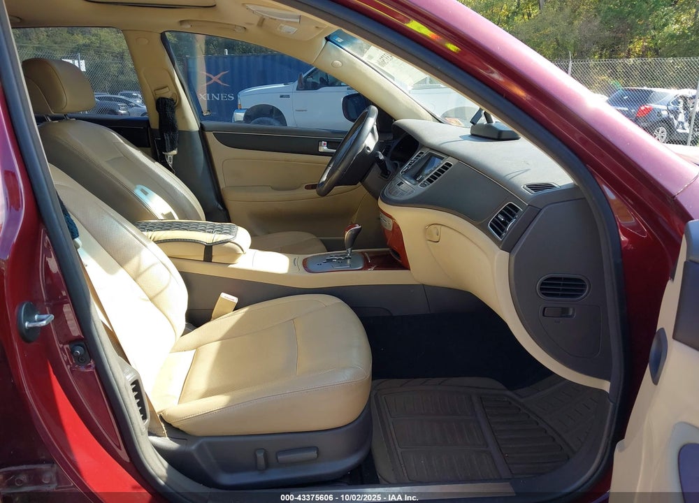 2012 HYUNDAI GENESIS VIN: KMHGC4DDXCU196774