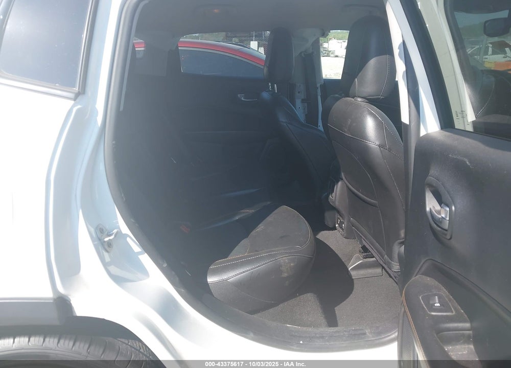 2020 JEEP COMPASS VIN: 3C4NJCCB7LT187603