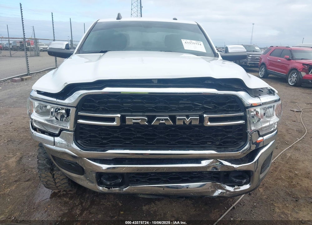 2021 RAM 2500 VIN: 3C6UR5CL3MG606072