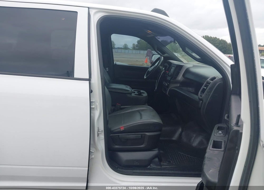 2021 RAM 2500 VIN: 3C6UR5CL3MG606072