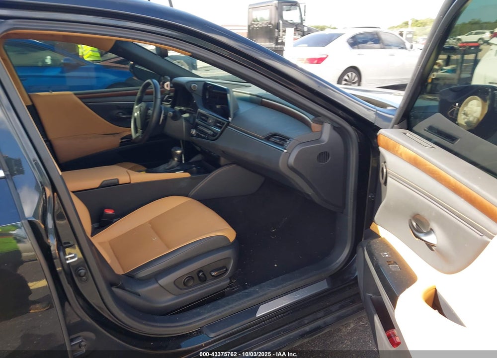 2025 LEXUS ES 350 VIN: 58ADZ1B18SU187894