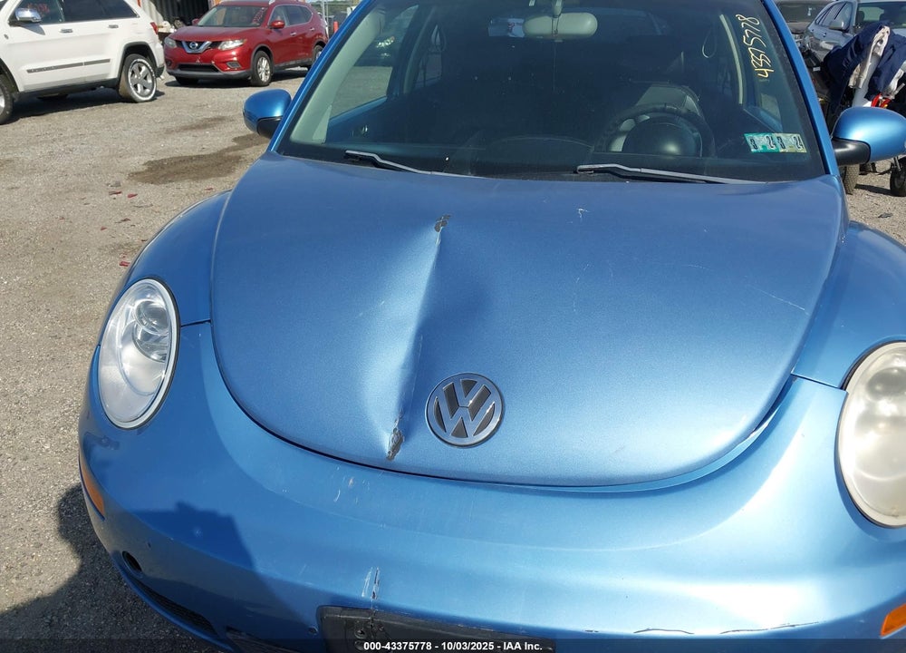 2010 VOLKSWAGEN BEETLE VIN: 3VWPG3AGXAM002499