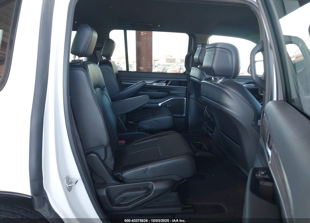 2024 JEEP WAGONEER SERIES II 4X4 VIN: 1C4SJVBP2RS172531