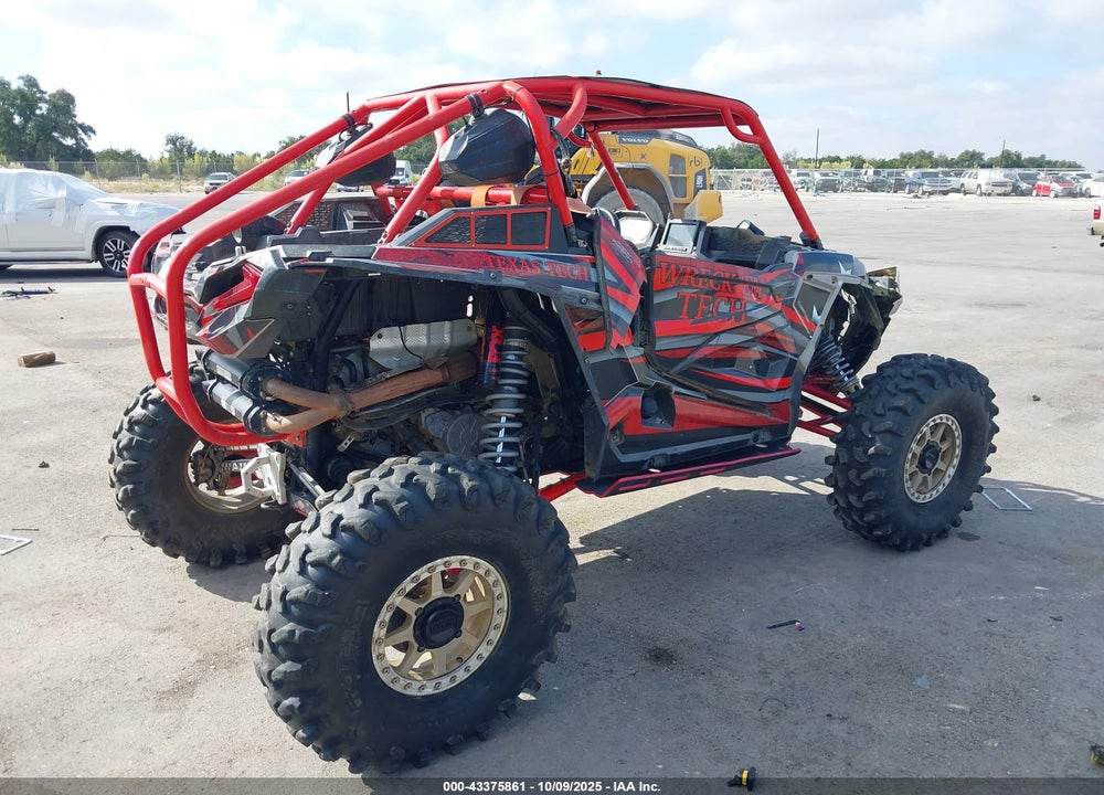 2020 POLARIS RZR TURBO S VIN: 3NSPAL921LF132044