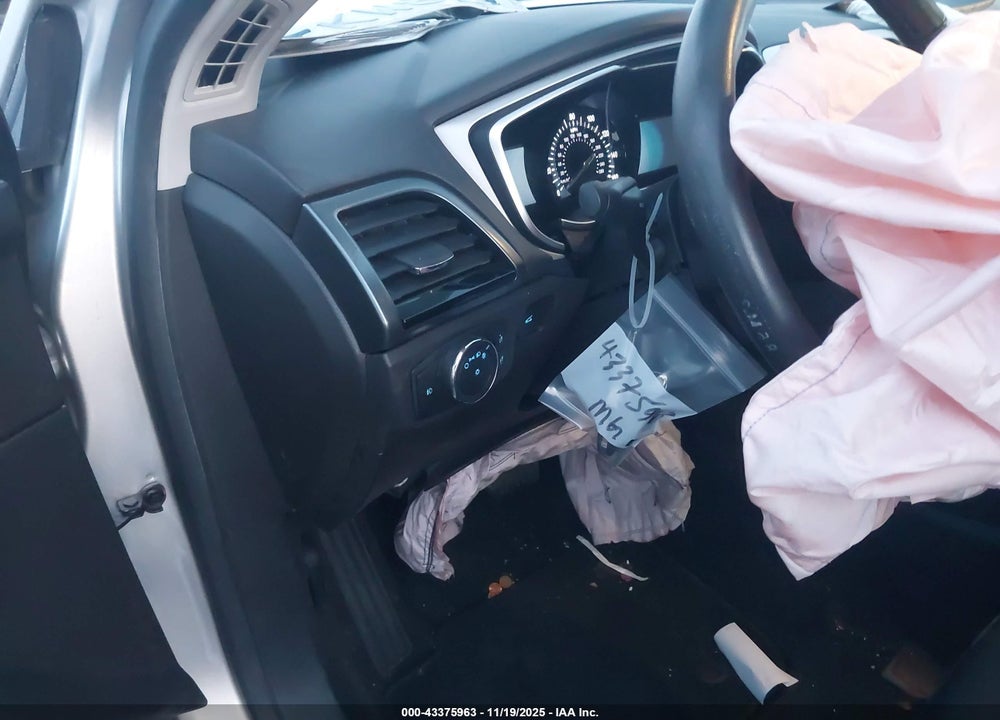 2013 FORD FUSION SE VIN: 3FA6P0HR0DR388433