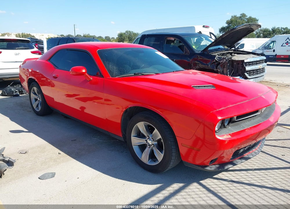 2019 DODGE CHALLENGER SXT VIN: 2C3CDZAG8KH531385