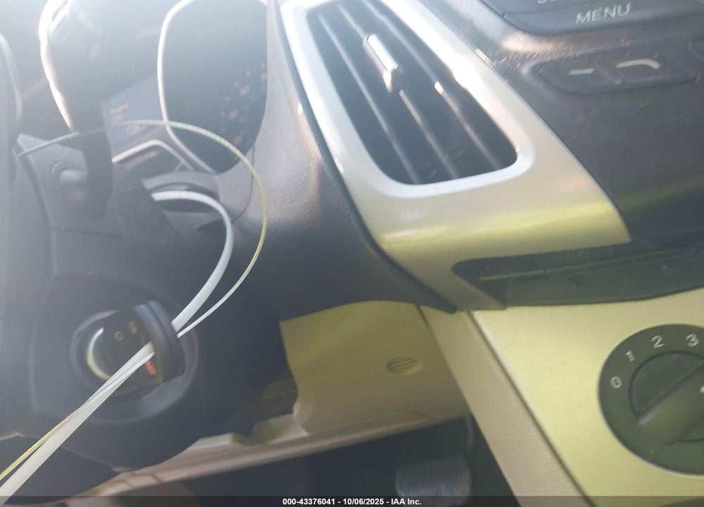 2013 FORD FOCUS SE VIN: 1FADP3F22DL289710