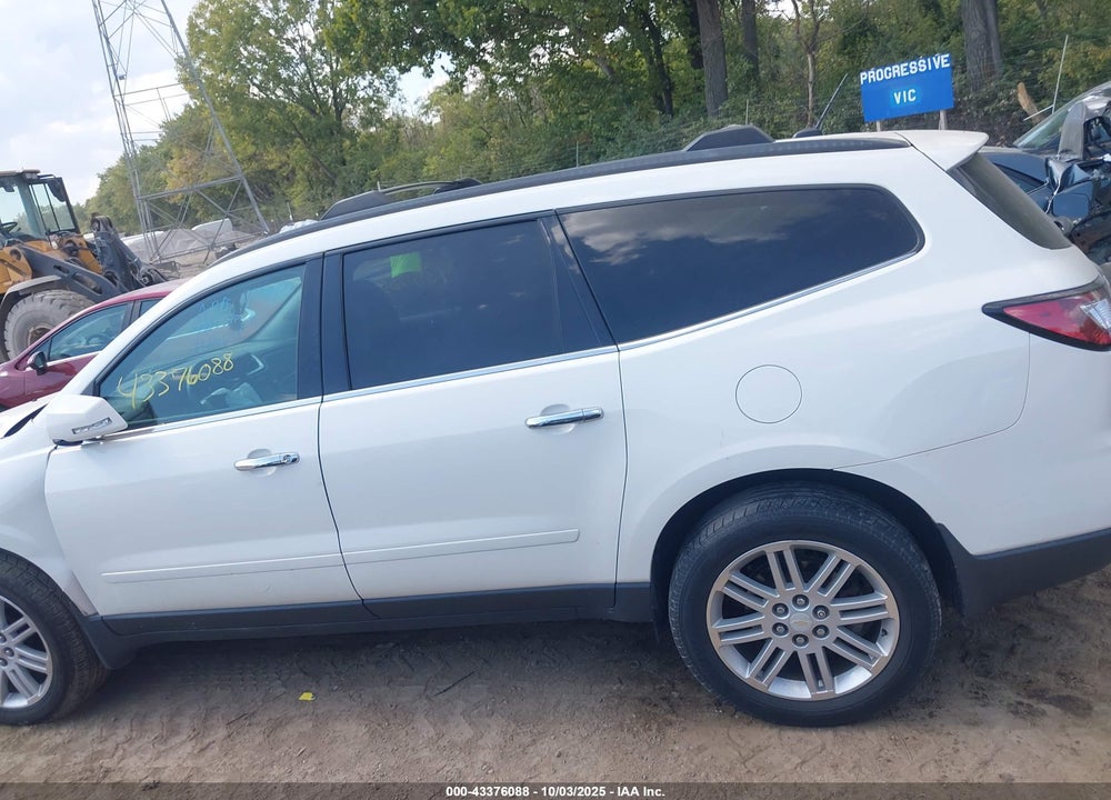 2015 CHEVROLET TRAVERSE 1LT VIN: 1GNKRGKD2FJ171074