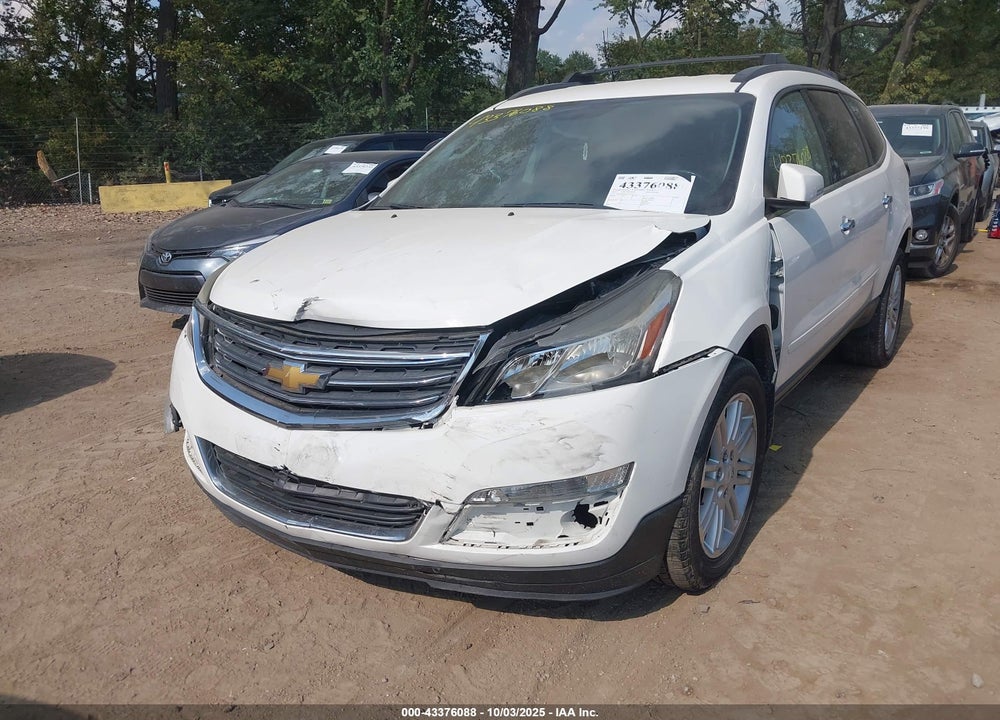 2015 CHEVROLET TRAVERSE 1LT VIN: 1GNKRGKD2FJ171074