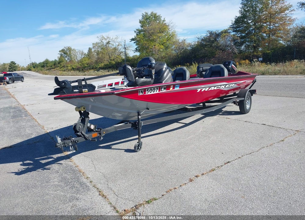 2023 TRACKER OTHER VIN: BUJ70061L223
