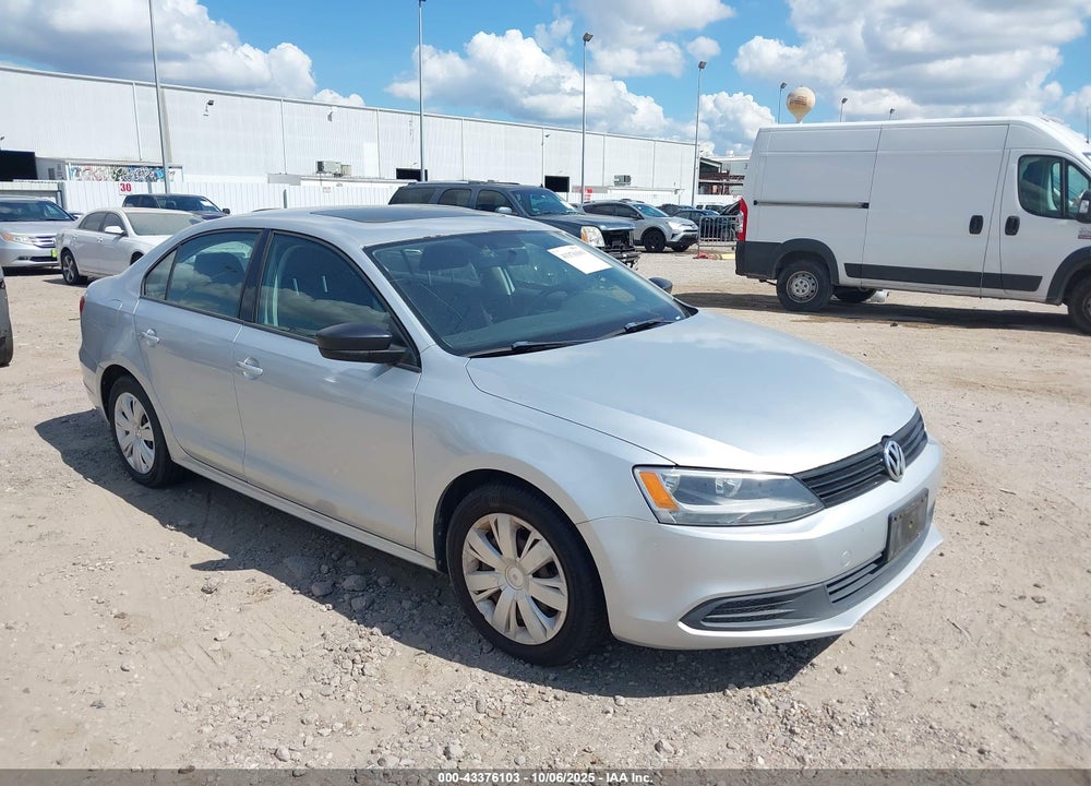 2012 VOLKSWAGEN JETTA 2.0L S VIN: 3VW2K7AJ9CM352060