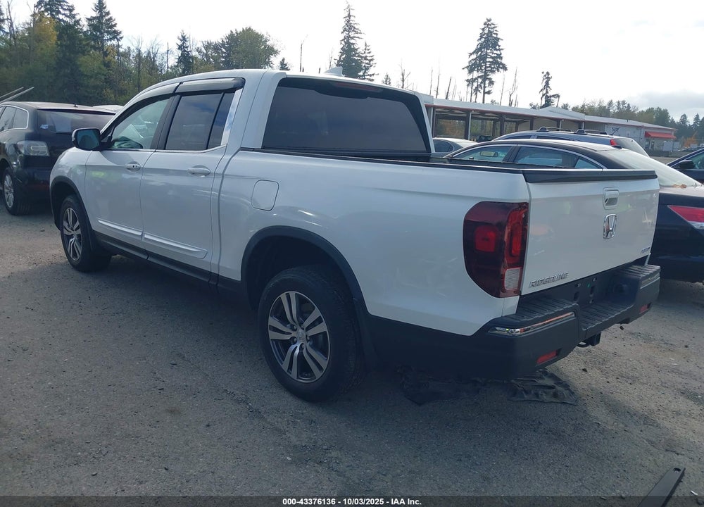 2017 HONDA RIDGELINE VIN: 5FPYK3F43HB015735